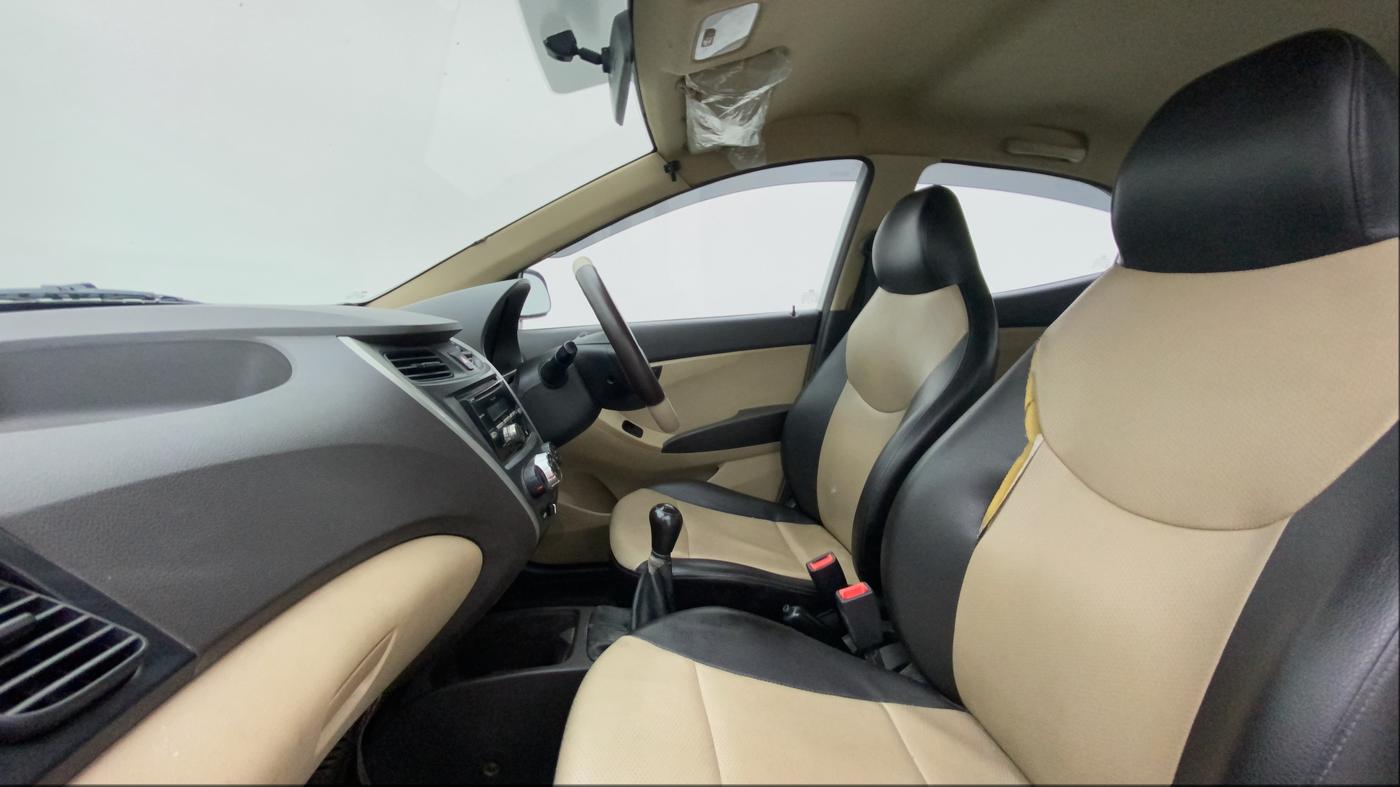 2017 Hyundai Eon ERA +, Petrol, Manual, 39,780 km, Right Side Front Door Cabin