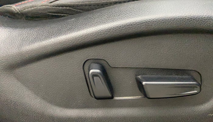 2022 KIA SELTOS GTX PLUS DCT 1.4 PETROL, Petrol, Automatic, 41,191 km, Driver Side Adjustment Panel