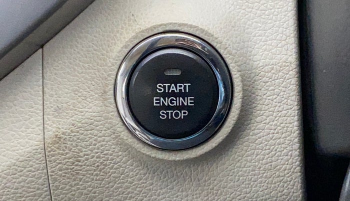 2019 Mahindra XUV300 W8 (O) 1.2 PETROL, Petrol, Manual, 47,794 km, Keyless Start/ Stop Button