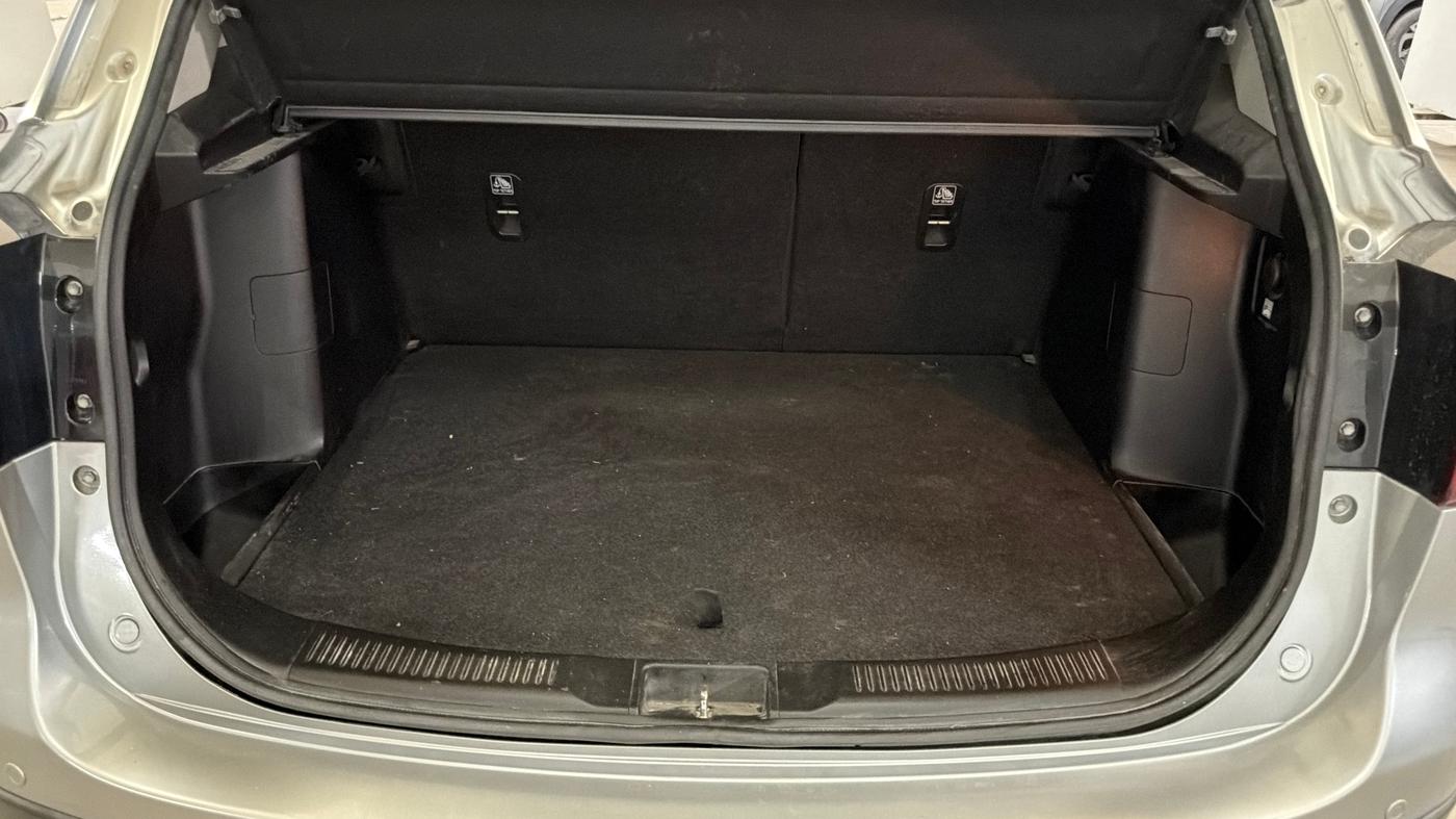 2022 Maruti S Cross ZETA 1.5, Petrol, Manual, 42,599 km, Boot Inside