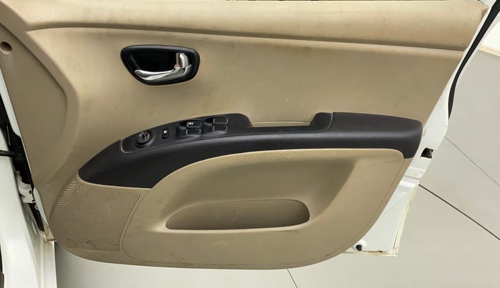 2012 Hyundai i10 SPORTZ 1.2 AT, Petrol, Automatic, 56,171 km, Driver Side Door Panels Control