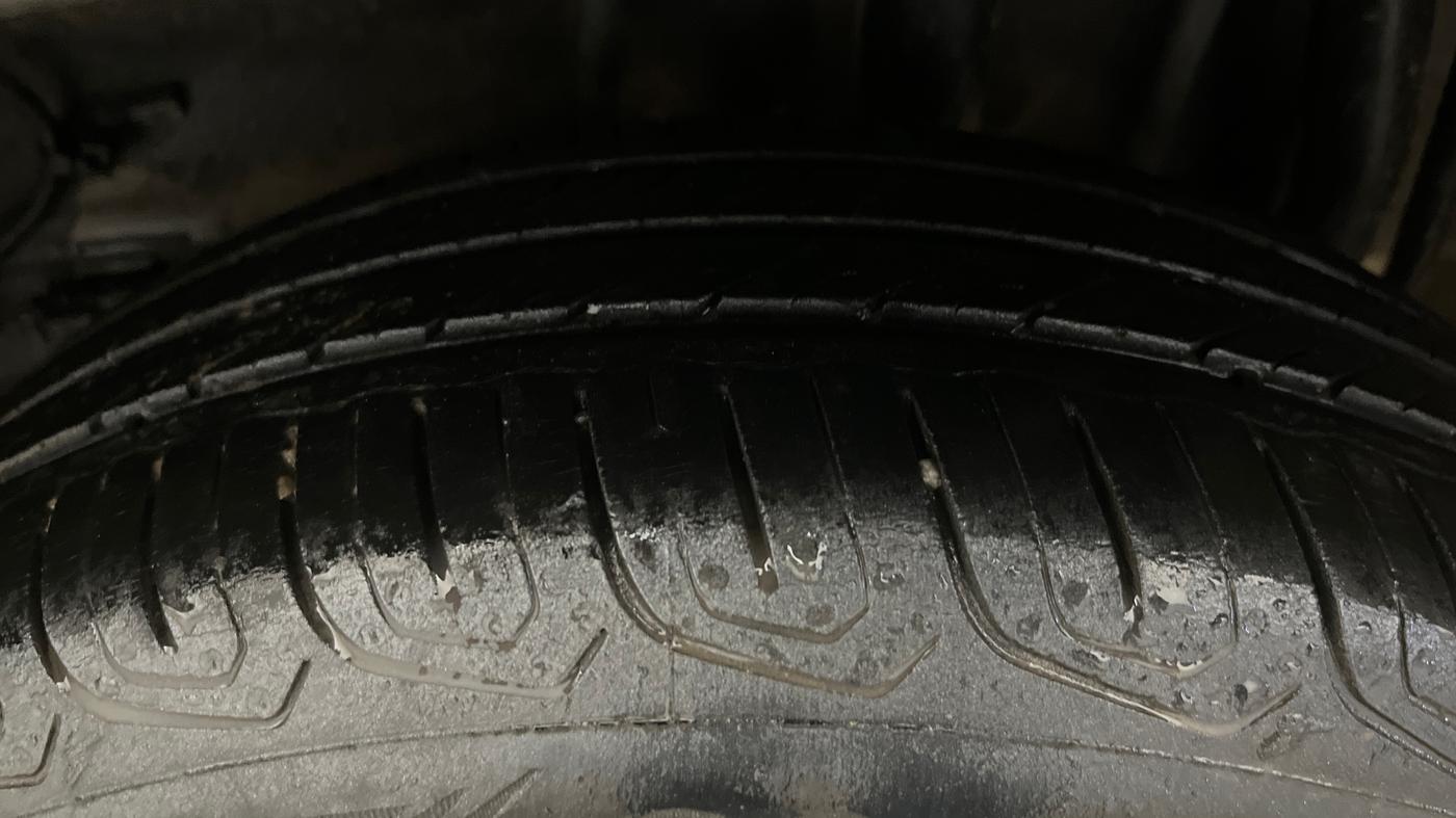 2021 Tata Tiago XT (O) PETROL, Petrol, Manual, 29,919 km, Left Rear Tyre Tread