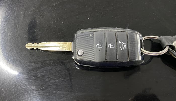 2022 KIA SONET HTK PLUS 1.2, Petrol, Manual, 53,770 km, Key Close Up