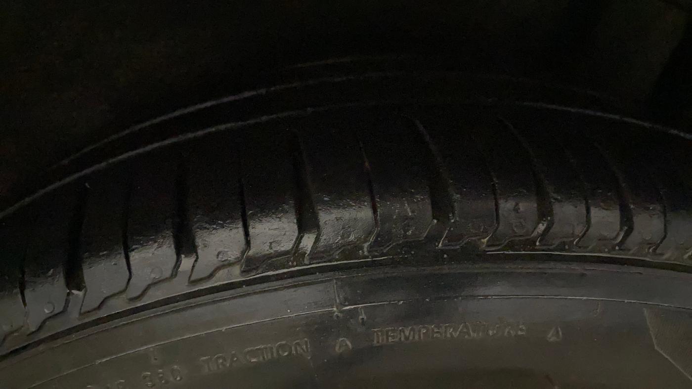 2018 Maruti IGNIS ZETA 1.2 AMT, Petrol, Automatic, 70,873 km, Left Rear Tyre Tread