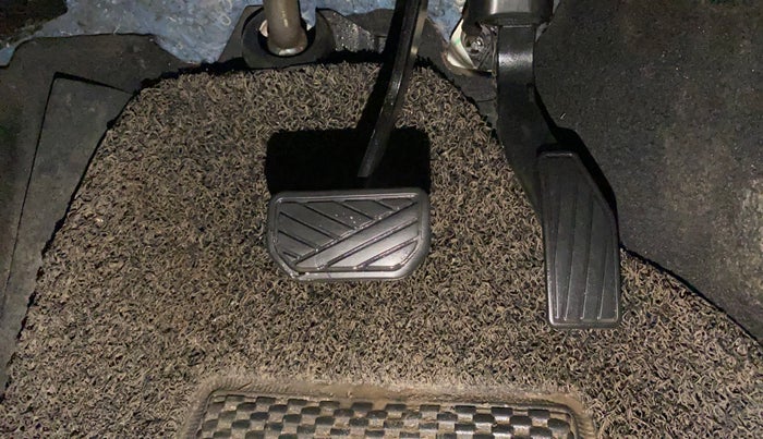 2018 Maruti IGNIS ZETA 1.2 AMT, Petrol, Automatic, 71,295 km, Pedals