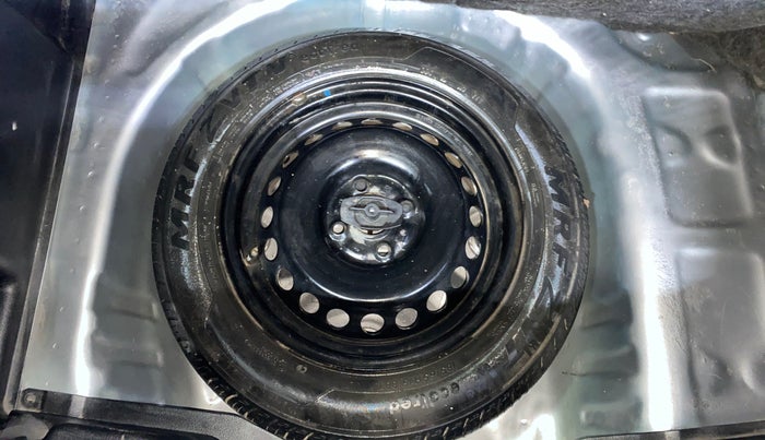 2021 Maruti Baleno DELTA PETROL 1.2, Petrol, Manual, 27,930 km, Spare Tyre