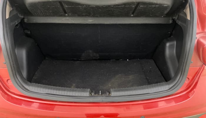 2019 Hyundai Grand i10 MAGNA AT 1.2 KAPPA VTVT, Petrol, Automatic, 27,248 km, Boot Inside