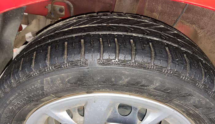 2019 Hyundai Grand i10 MAGNA AT 1.2 KAPPA VTVT, Petrol, Automatic, 27,248 km, Right Rear Tyre Tread
