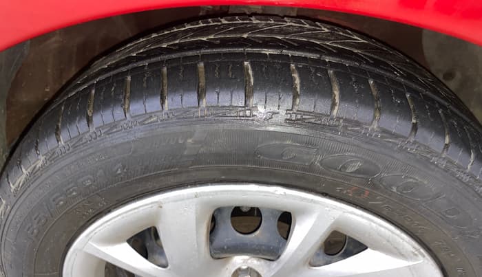 2019 Hyundai Grand i10 MAGNA AT 1.2 KAPPA VTVT, Petrol, Automatic, 27,248 km, Right Front Tyre Tread