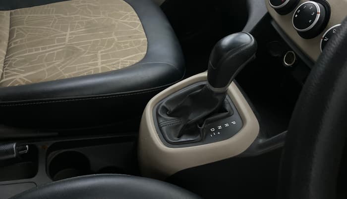 2019 Hyundai Grand i10 MAGNA AT 1.2 KAPPA VTVT, Petrol, Automatic, 27,248 km, Gear Lever