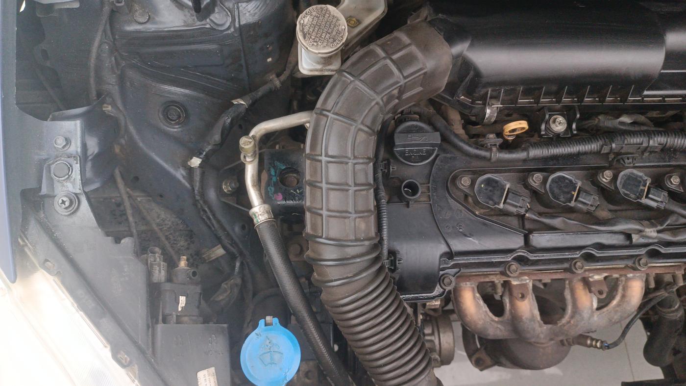 2017 Maruti Dzire VXI AMT, Petrol, Automatic, 84,540 km, Engine View - Right