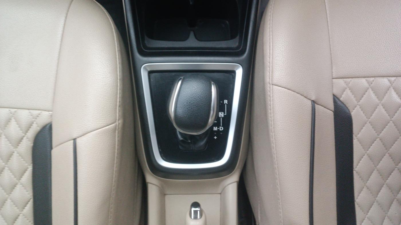 2017 Maruti Dzire VXI AMT, Petrol, Automatic, 84,540 km, Gear Lever