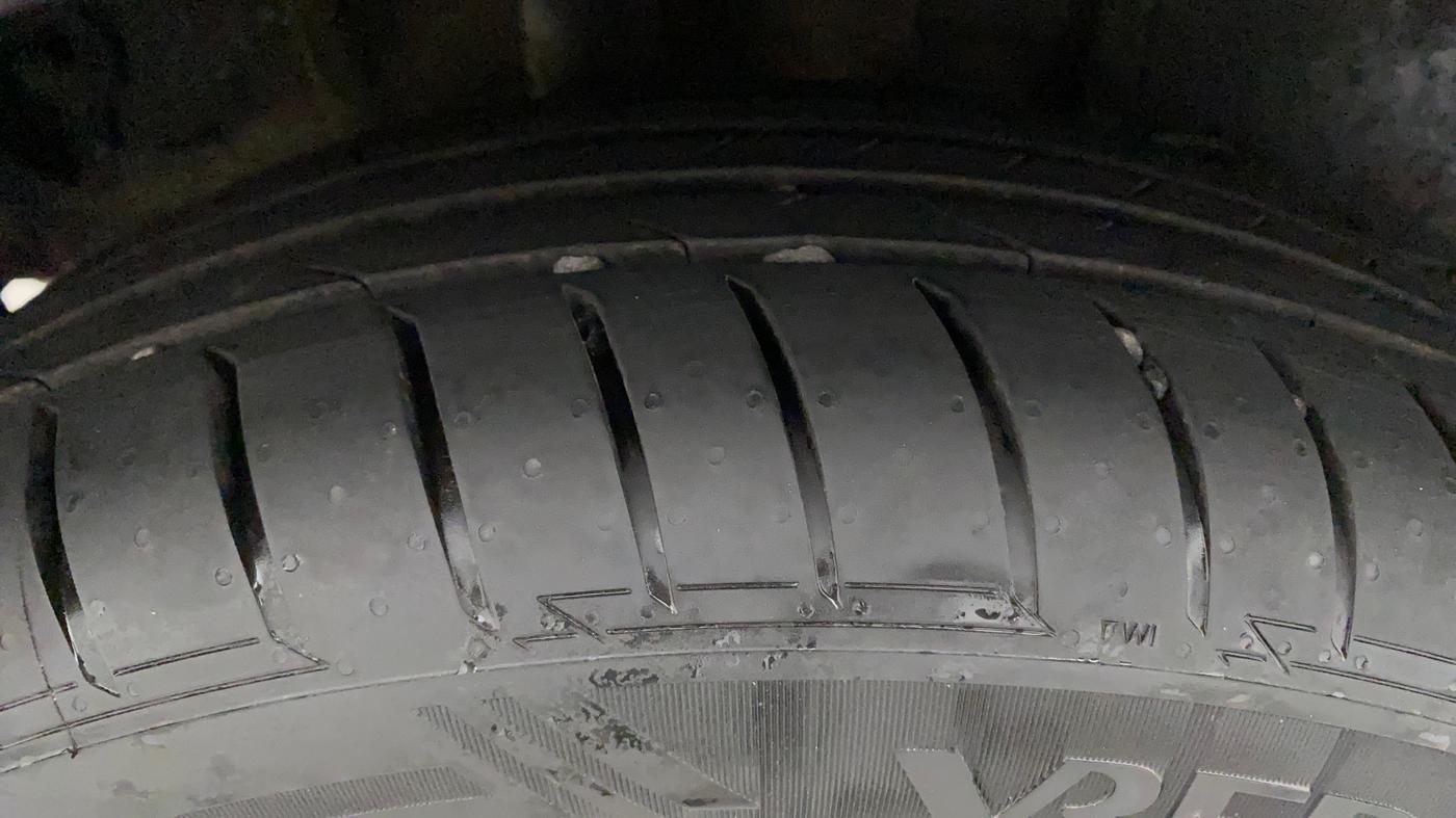 2019 Tata TIGOR XZA PLUS PETROL, Petrol, Automatic, 30,147 km, Right Rear Tyre Tread