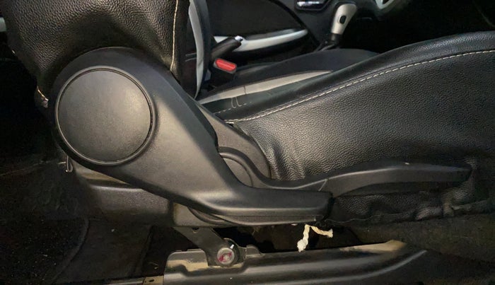 2018 Maruti Baleno ALPHA CVT PETROL 1.2, Petrol, Automatic, 69,364 km, Driver Side Adjustment Panel