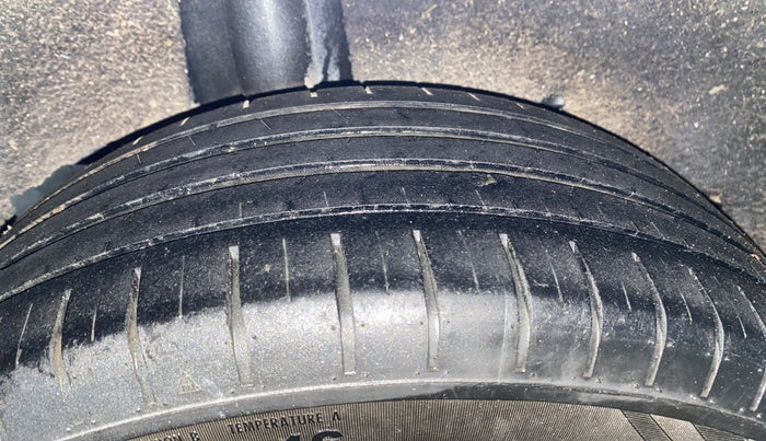 2018 Maruti Baleno ALPHA CVT PETROL 1.2, Petrol, Automatic, 69,364 km, Right Rear Tyre Tread