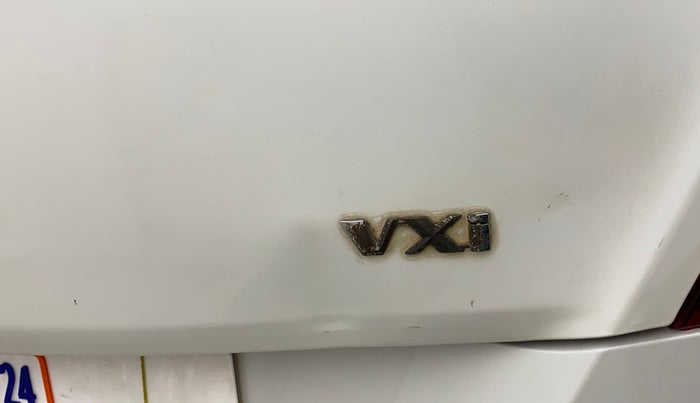 2015 Maruti Swift VXI, Petrol, Manual, 35,313 km, Dicky (Boot door) - Slightly dented