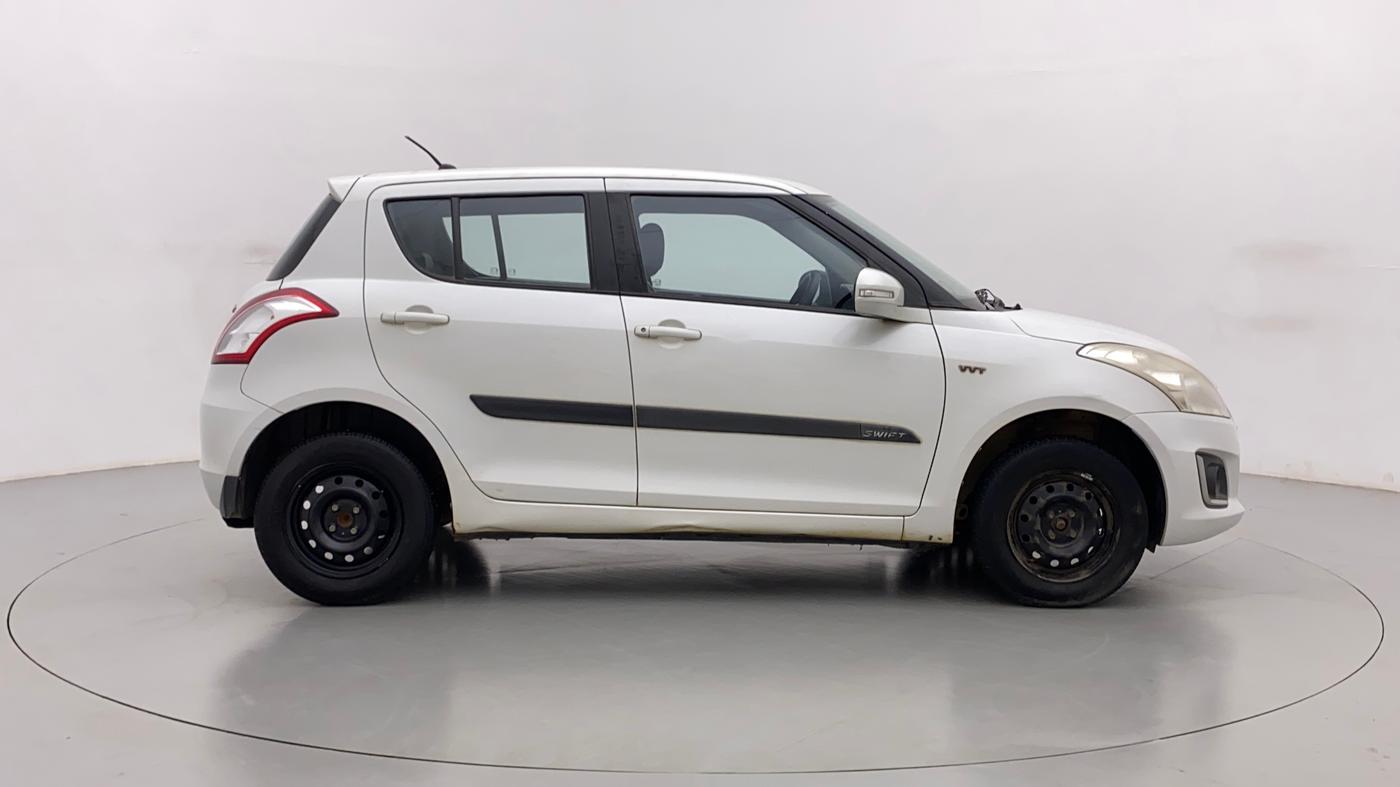 2015 Maruti Swift VXI, Petrol, Manual, 35,313 km, Right Side View