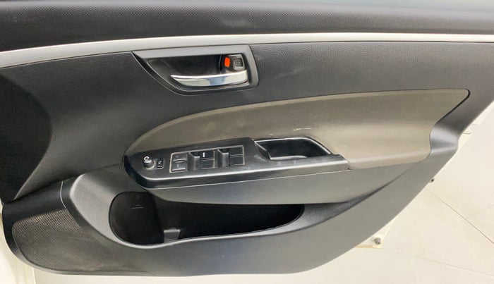 2015 Maruti Swift VXI, Petrol, Manual, 35,313 km, Driver Side Door Panels Control