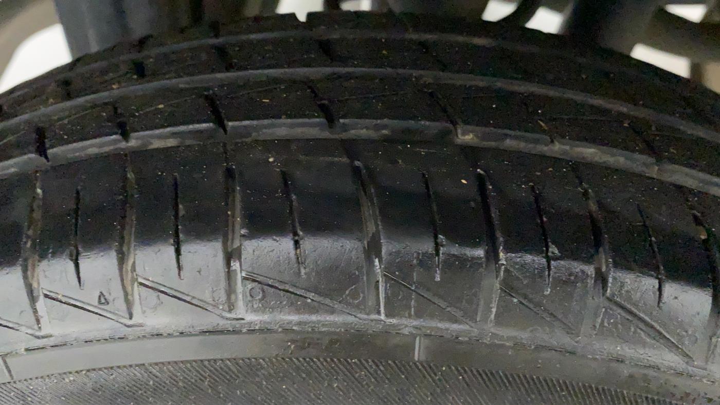 2020 Maruti Alto VXI, Petrol, Manual, 16,501 km, Right Rear Tyre Tread