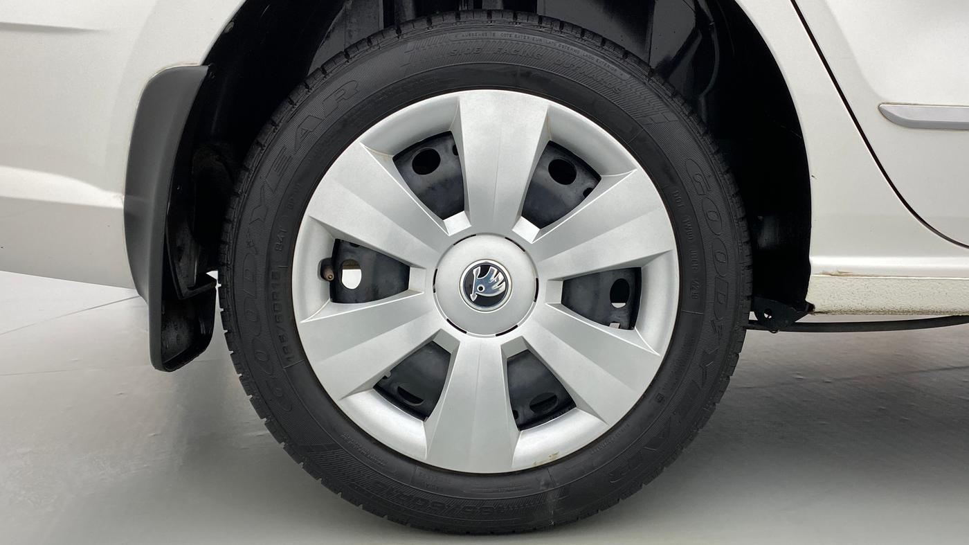 2019 Skoda Rapid 1.6 MPI MT ACTIVE, Petrol, Manual, 10,435 km, Right Rear Wheel