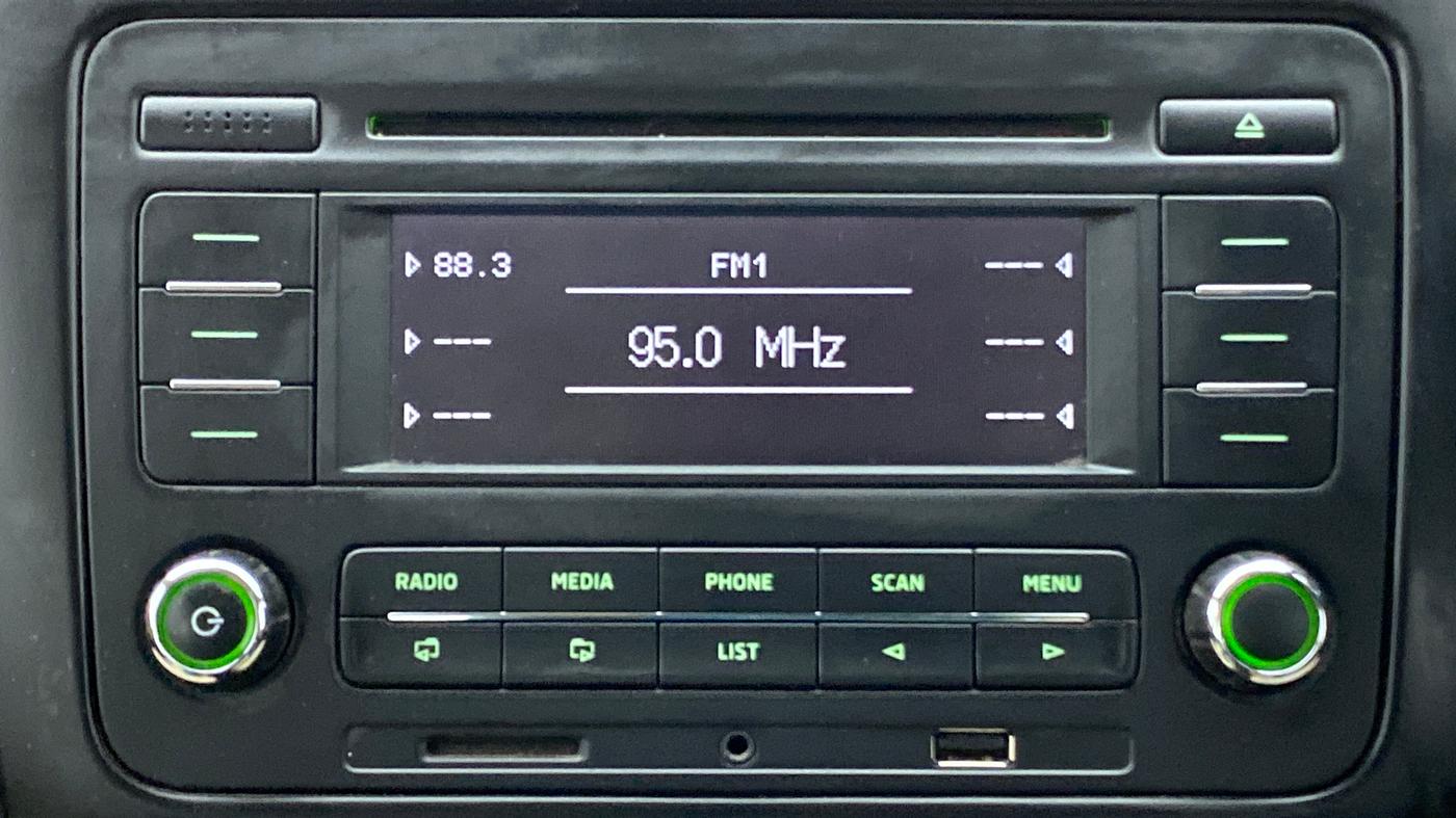 2019 Skoda Rapid 1.6 MPI MT ACTIVE, Petrol, Manual, 10,435 km, Infotainment System