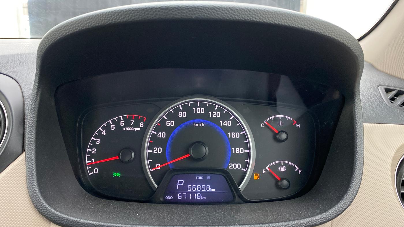 2017 Hyundai Grand i10 SPORTZ (O) AT 1.2 KAPPA VTVT, Petrol, Automatic, 67,117 km, Odometer Image
