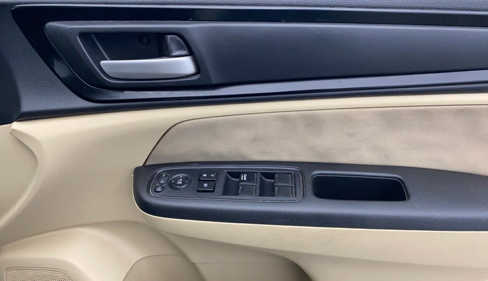 2018 Honda Amaze 1.2L I-VTEC VX, Petrol, Manual, 51,476 km, Driver Side Door Panels Control