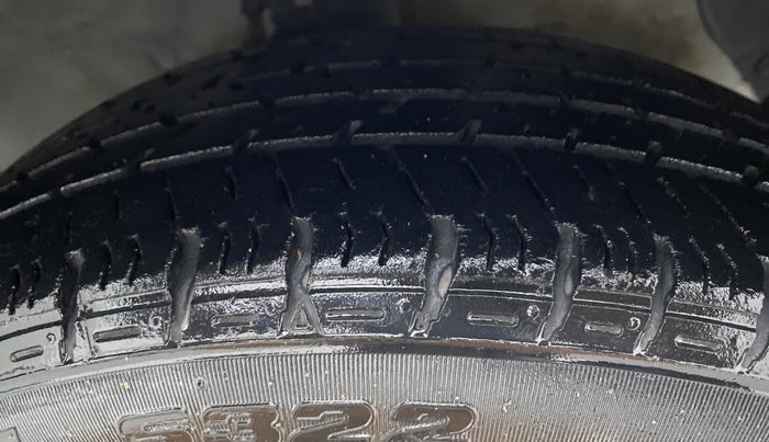 2016 Hyundai Grand i10 ASTA AT 1.2 KAPPA VTVT, Petrol, Automatic, 91,264 km, Right Front Tyre Tread