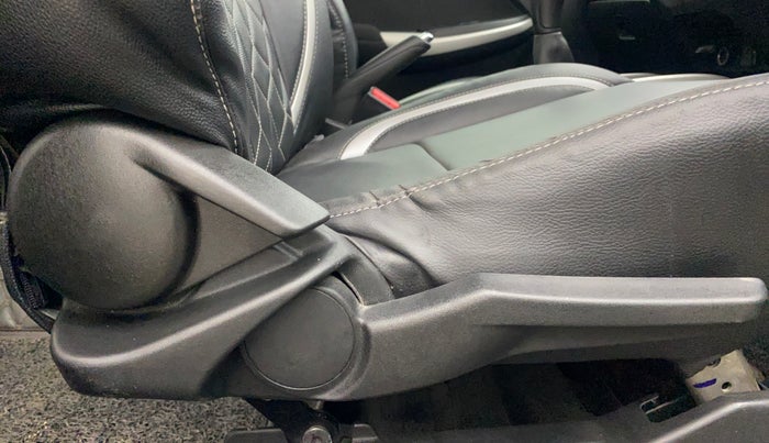 2016 Maruti Baleno ALPHA PETROL 1.2, Petrol, Manual, 66,936 km, Driver Side Adjustment Panel