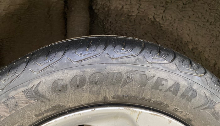 2015 Honda City 1.5L I-VTEC VX CVT, Petrol, Automatic, 1,09,208 km, Right Rear Tyre Tread