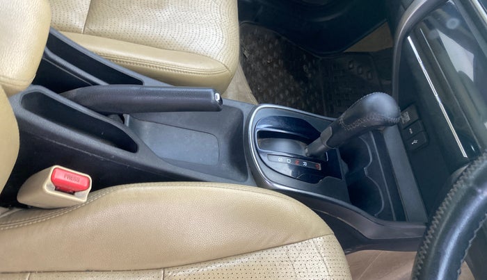 2015 Honda City 1.5L I-VTEC VX CVT, Petrol, Automatic, 1,09,208 km, Gear Lever