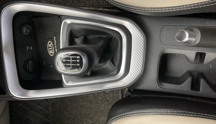 2021 KIA SONET HTX 1.0 IMT, Petrol, Manual, 42,480 km, Gear Lever