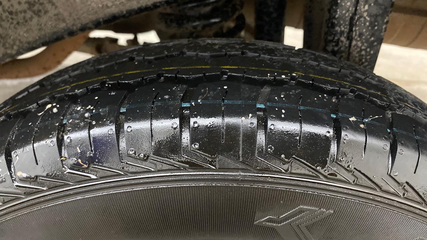2023 Maruti Eeco 5 STR AC CNG, CNG, Manual, 83,961 km, Left Rear Tyre Tread