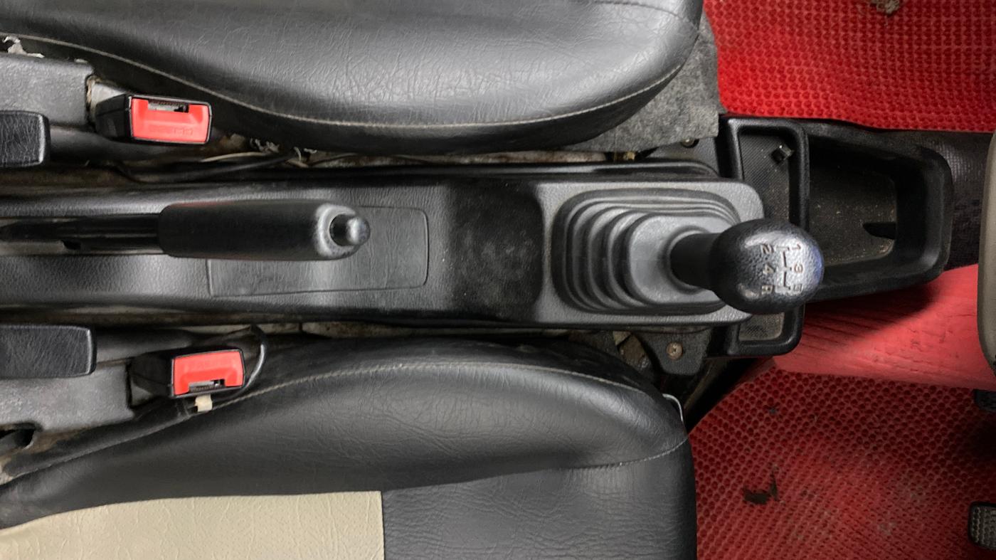 2023 Maruti Eeco 5 STR AC CNG, CNG, Manual, 83,961 km, Gear Lever