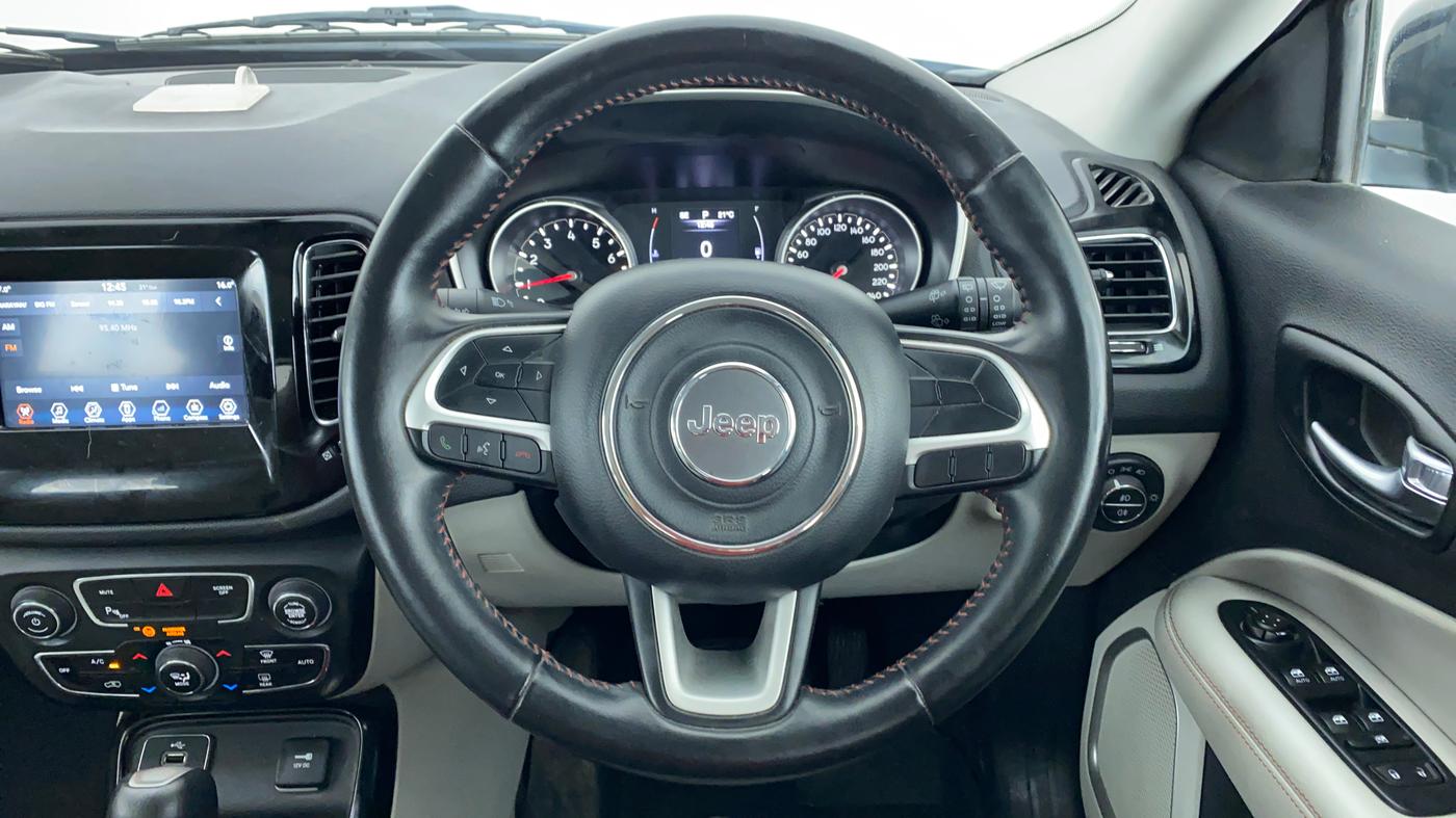 2018 Jeep Compass LIMITED O 1.4 AT, Petrol, Automatic, 45,323 km, Steering Wheel Close Up