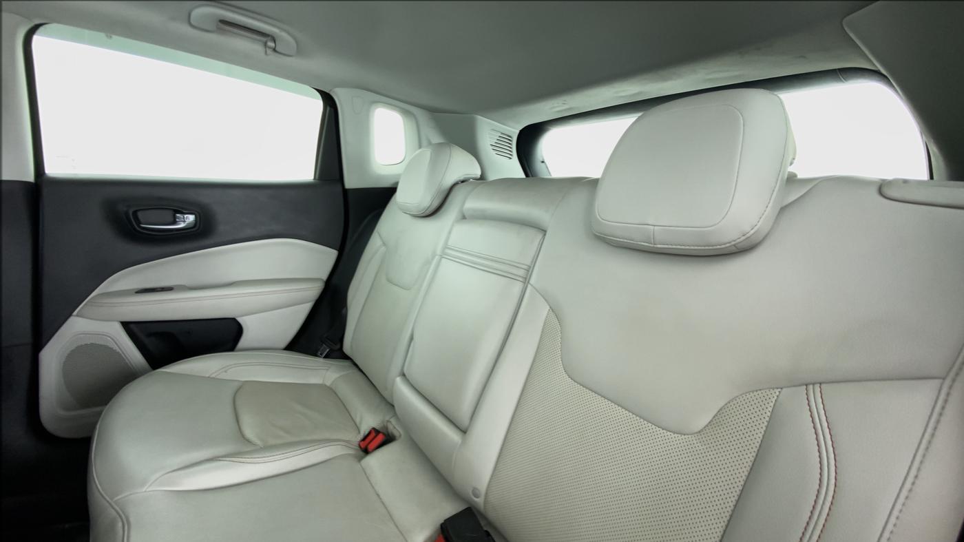 2018 Jeep Compass LIMITED O 1.4 AT, Petrol, Automatic, 45,323 km, Right Side Rear Door Cabin