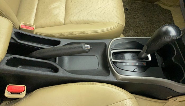 2017 Honda City 1.5L I-VTEC VX CVT, Petrol, Automatic, 53,165 km, Gear Lever
