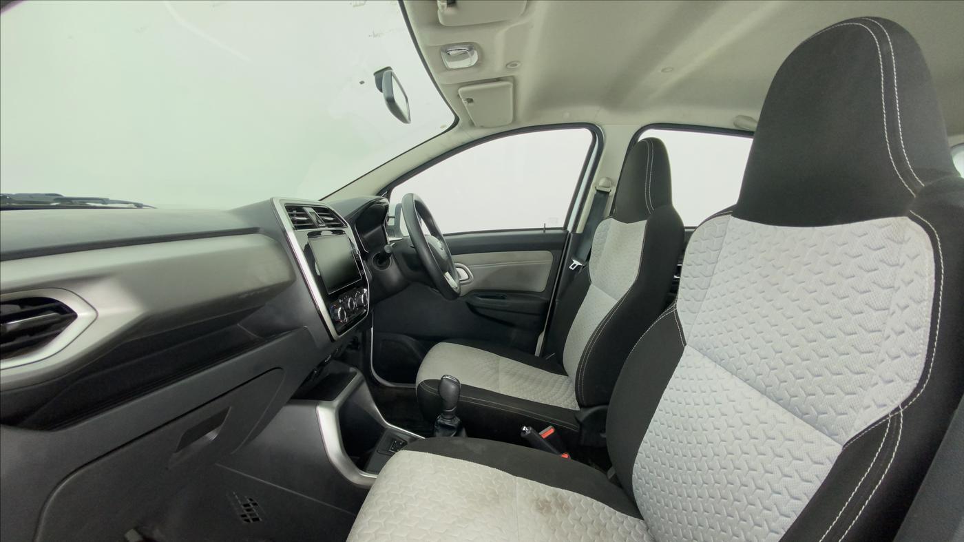 2020 Datsun Redi Go T(O) 1.0 AMT, Petrol, Automatic, 22,551 km, Right Side Front Door Cabin