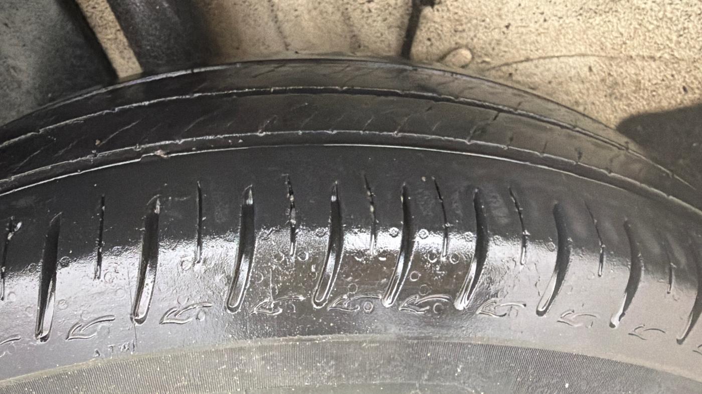 2024 Tata PUNCH ACCOMPLISHED MT CNG, CNG, Manual, 89,445 km, Right Rear Tyre Tread