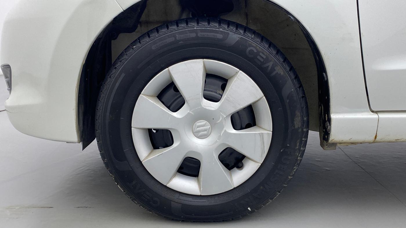 2011 Maruti A Star VXI ABS AT, Petrol, Automatic, 19,219 km, Left Front Wheel