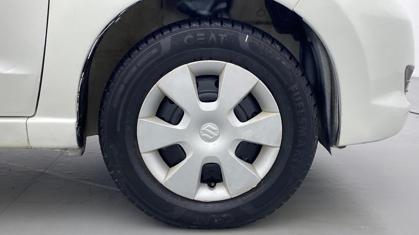 2011 Maruti A Star VXI ABS AT, Petrol, Automatic, 19,219 km, Right Front Wheel