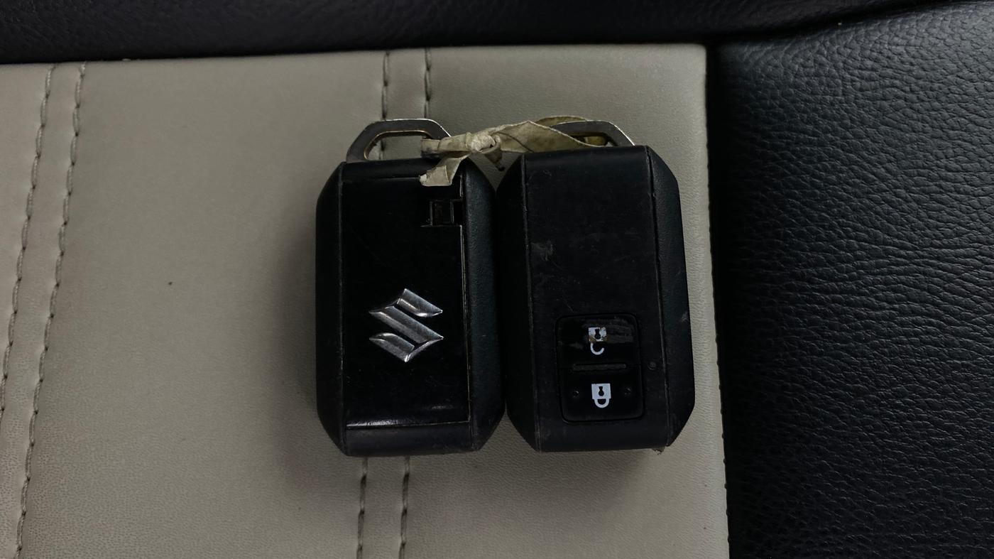 2021 Maruti Baleno ZETA PETROL 1.2, Petrol, Manual, 34,234 km, Key Close Up