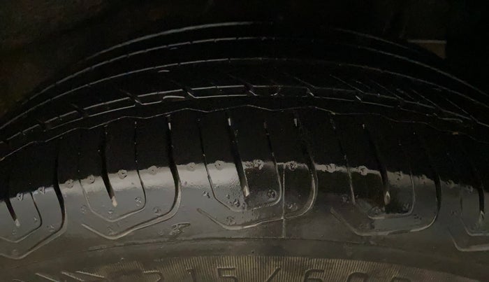 2023 Tata NEXON CREATIVE 1.2 PETROL, Petrol, Manual, 19,617 km, Left Rear Tyre Tread