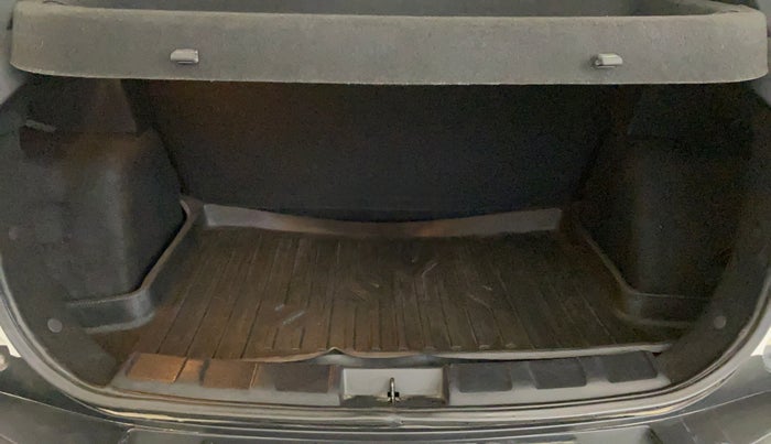 2023 Tata NEXON CREATIVE 1.2 PETROL, Petrol, Manual, 19,617 km, Boot Inside