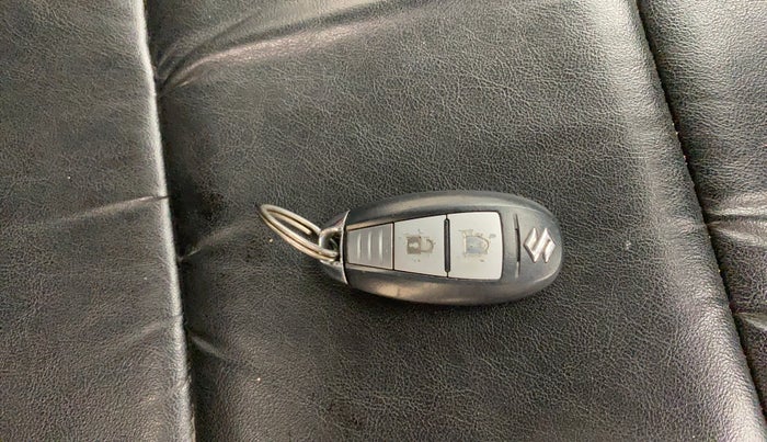 2018 Maruti S Cross ZETA 1.3, Diesel, Manual, 1,34,311 km, Key Close Up