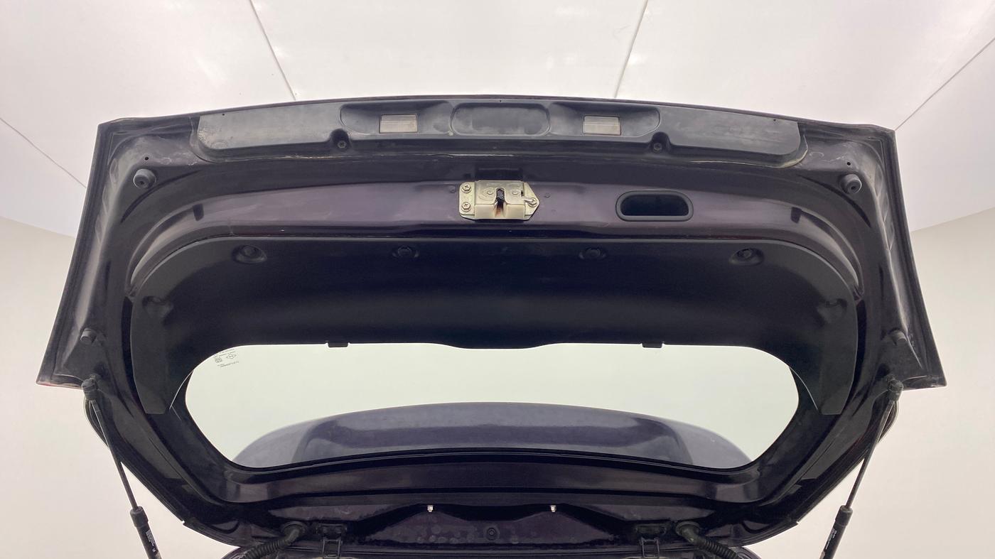 2014 Maruti Swift VXI D, Petrol, Manual, 46,579 km, Boot Door Open