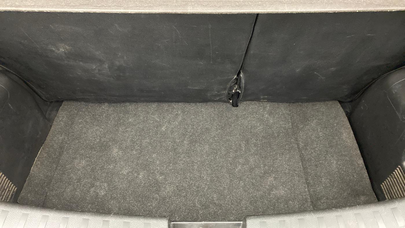 2014 Maruti Swift VXI D, Petrol, Manual, 46,579 km, Boot Inside