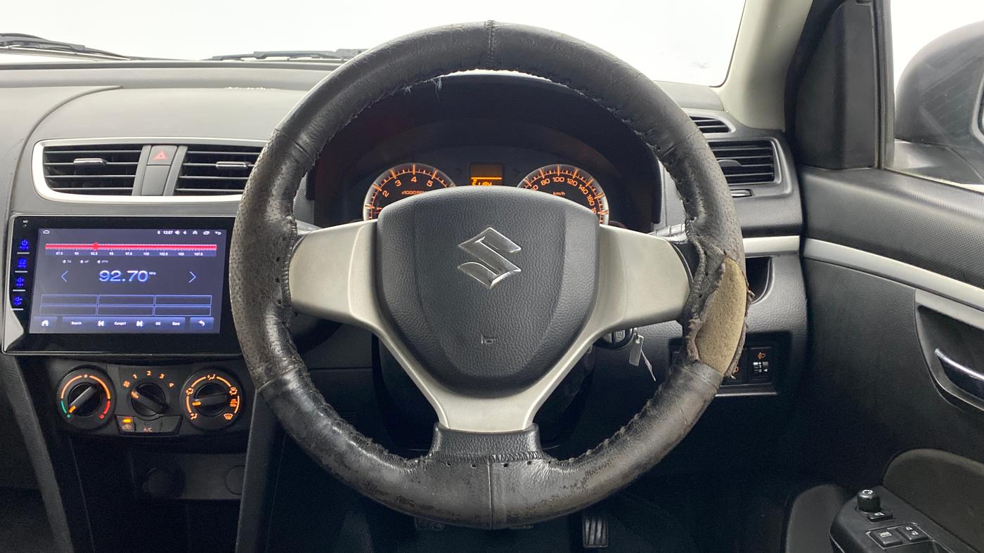 2014 Maruti Swift VXI D, Petrol, Manual, 46,579 km, Steering Wheel Close Up