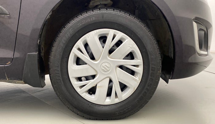 2014 Maruti Swift VXI D, Petrol, Manual, 46,579 km, Right Front Wheel
