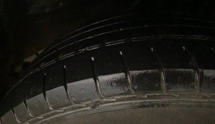 2023 Tata NEXON XM PETROL, Petrol, Manual, 43,008 km, Left Rear Tyre Tread